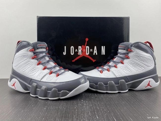1st Kicks Shoes 9 Jordan CT8019-162 Red Fire Air 0726
